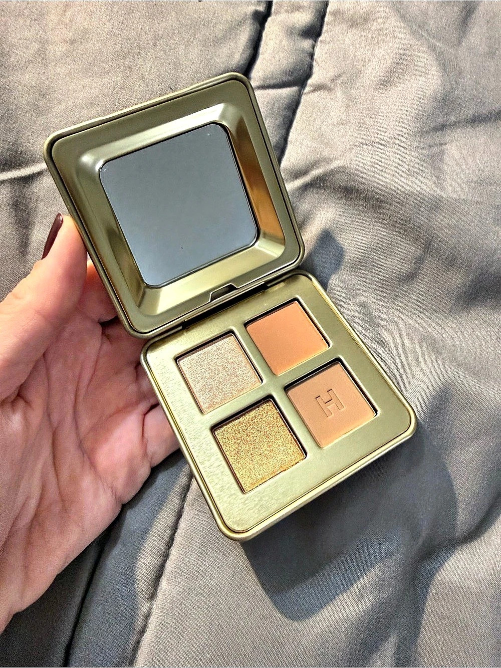 Hourglass Curator Eyeshadow Palette Futurist
